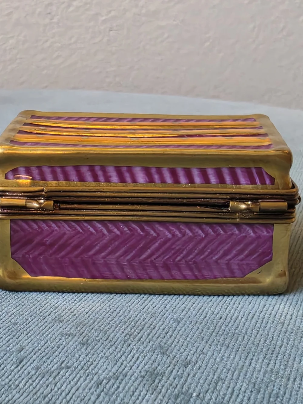Limoges France Hand Painted Porcelain Trunk Trinket Box Marque Deposee